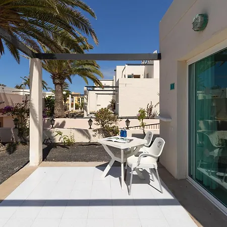 דירה Homeforguest Alisios 1 Con Piscina En קורלחו