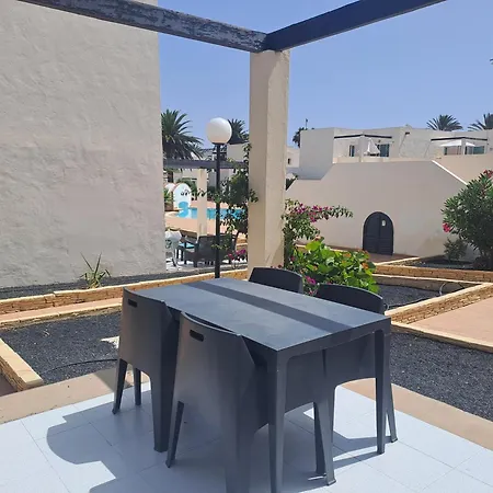 Homeforguest Alisios 1 Con Piscina En קורלחו