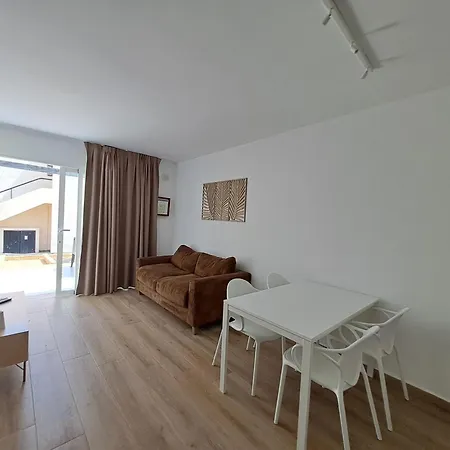 아파트 Homeforguest Alisios 1 Con Piscina En 코라레호