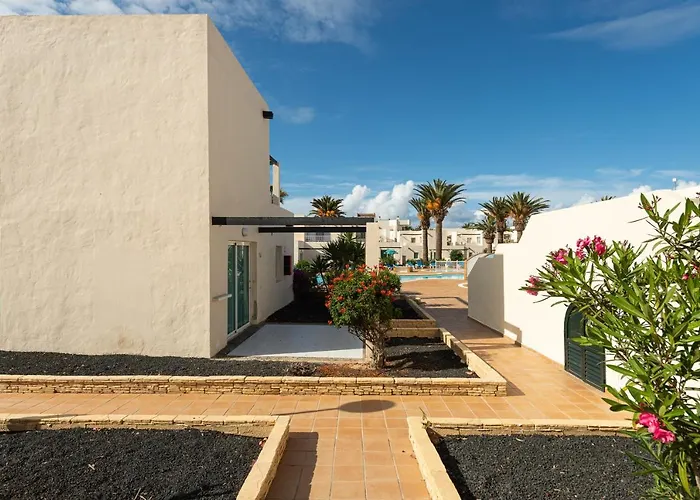 Homeforguest Alisios 1 Con Piscina En *