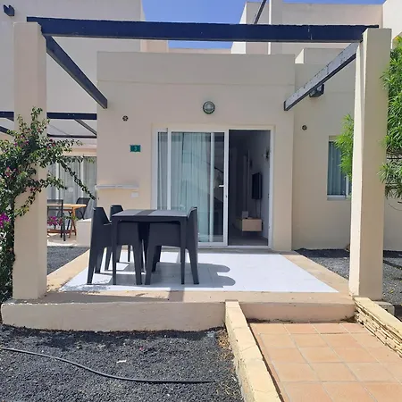 Homeforguest Alisios 1 Con Piscina En 科拉雷侯